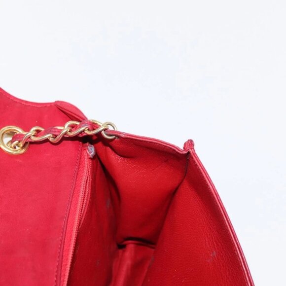 CHANEL Matelasse Chain Shoulder Bag Lamb Skin Red Gold CC Auth 156350 - Picture 11 of 16